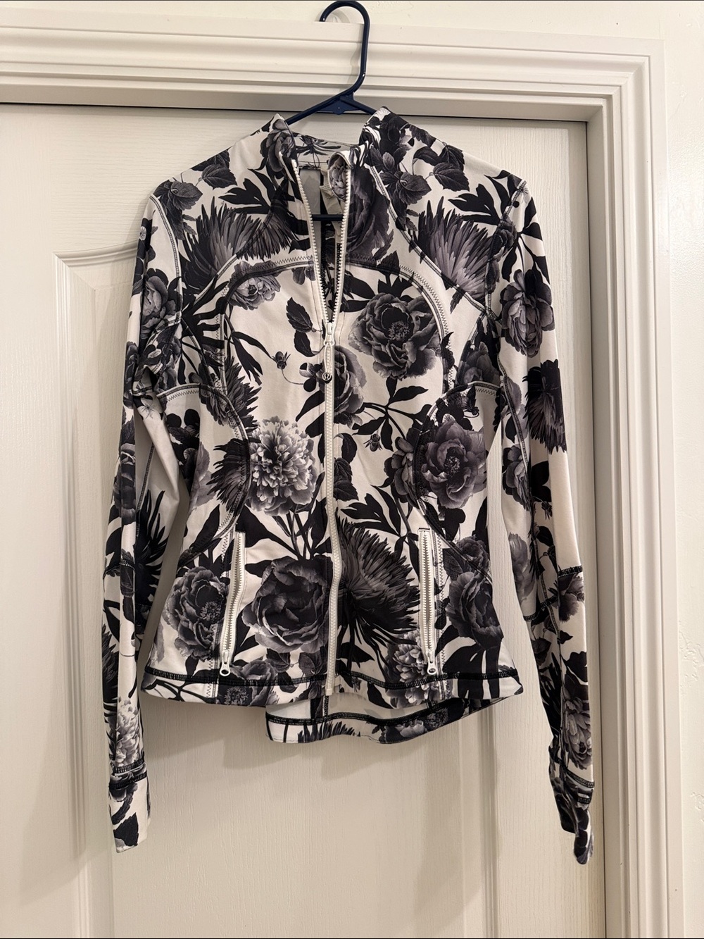 lululemon athletica Black & White Floral Zip Define Jacket